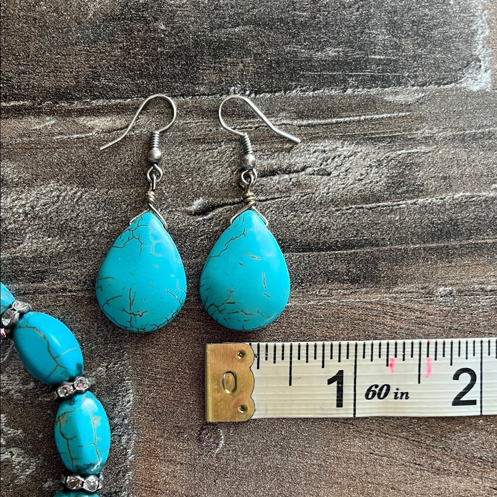 Beaded Bracelet and Earring Set! - Picture 4 of 6